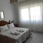 Apartamento Area Pequena Ézaro 2