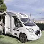 Autocaravana Cerca De Barcelona