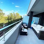 Apartment By The Beach With Pool And Private Parking