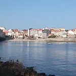Apartamentos Dezamar Playa