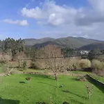 Casa familiar con finca privada (Orolterra)