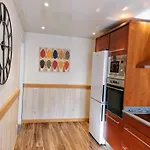 Cerca De Barcelona, Y Entre Tres Parques Naturales, Casa De 4 Habitaciones Y 2 Banos Con Piscina, Barbacoa Y Chimenea
