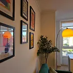 Los Castelos By Urraca Suites Viveiro