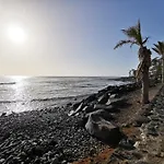 Home2Book Cozy Flat Las Americas Beach, Pool