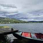 Casa Do Barqueiro Caino