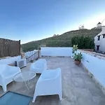 Casa Entre Molinos