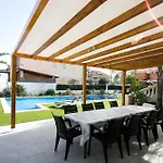 Villa Gladiols