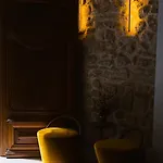 La Casa De Las Flores