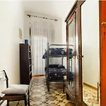 Una Casa Azul