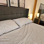 Los Castelos By Urraca Suites Viveiro