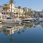 Lovely Aldea Beach Apartment