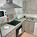 Acogedor apartamento. Mezquita Wifi