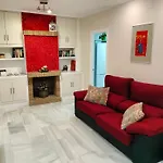 Acogedor apartamento. Mezquita Wifi