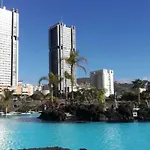 Tower High Suite, Panoramic View