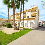 Villamartin Apartment. Excellent Location For Golfers, Cyclists And Hikers