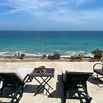 Chalet Acceso Directo Al Mar