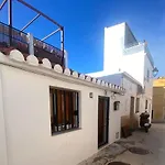 Casa Castillo.