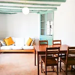 Vila Closa Juncosa