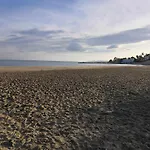 A H RENTALS Carles III Apartamento 150 mtrs playa