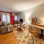 Apartamento Familiar En El Centro De Benasque Con Terraza