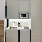 Sd Habitacion Centrica Con Bano Y Kitchenette