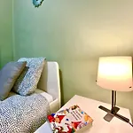 Amplio Apartamento Con Dos Patios
