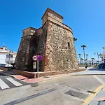 Vistamar Apartment, 2 Bedrooms, 200M From The Beach, Close To Town