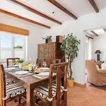 Villa Delfin