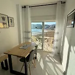 Apartamento Con Impresionantes Vistas Al Mar