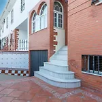 Casa Grande Piscina Y Garaje