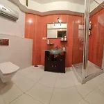 Bayona