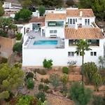 Villa La Corniche Piscine, Parking & Wi-Fi
