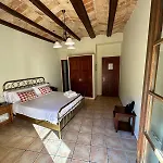 Hotel De La Villa