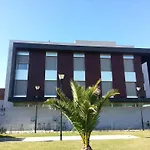 Escuderos Hotel Cruz