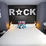 Hotel Apartamentos Rock Star