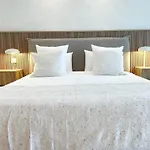 Luxe Apartments Hotel Del Golf - Las Brisas Marbella