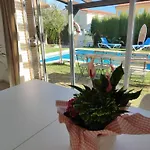 Villa Lujosa Con Spa, Piscina Y Sala De Juegos Privados