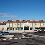 Hotel Arias Aeropuerto