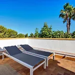 Ruhiges Eckreihenhaus Mit Pool In La Sella Zarzas One Denia