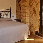 Apartamentos Rurales La Platea