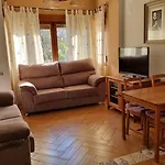 Apartamentos Rurales La Platea