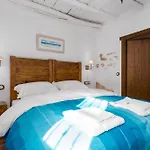 Casa Higueras