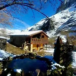 La Hirririá.