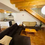Aisa Casa Simon