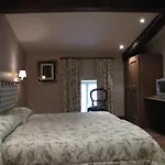 Hostal Beti-Jai