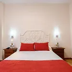 Hotel H28 Camas