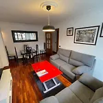 Apartamento Reyes De Espana / Free Parking & Wi Fi