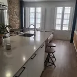 Preciosa Vivienda En El Centro De La Ciudad