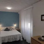 Luminoso Apartamento En Centro Del Pueblo Con Wifi Y A\' A\'