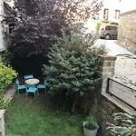 Maison Biscuit. Apartament A La Placa De La Vila